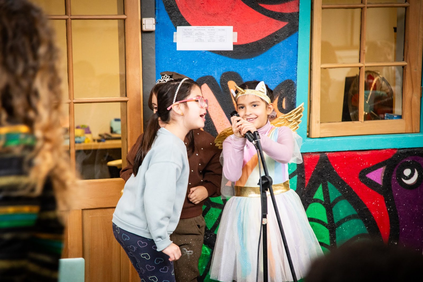 Niños y niñas en el Taller de Exploración Musical Rukamalon